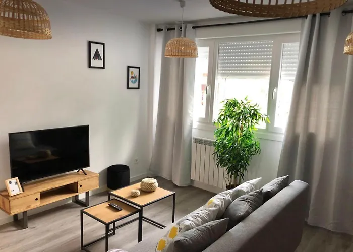 Lejlighed Con Jardin Y Garaje Zaragoza