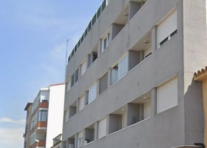 Con Jardin Y Garaje Lejlighed